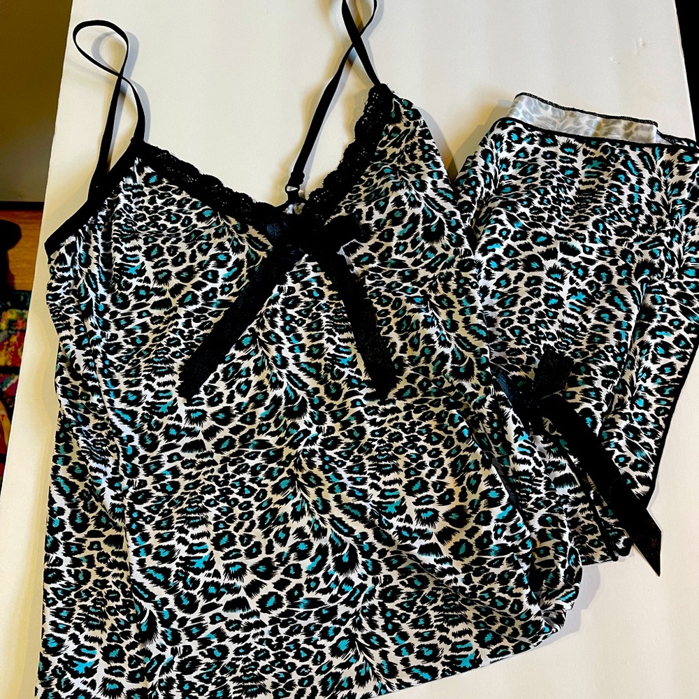 Tiger 🐅 Contrast lace long lingerie for women